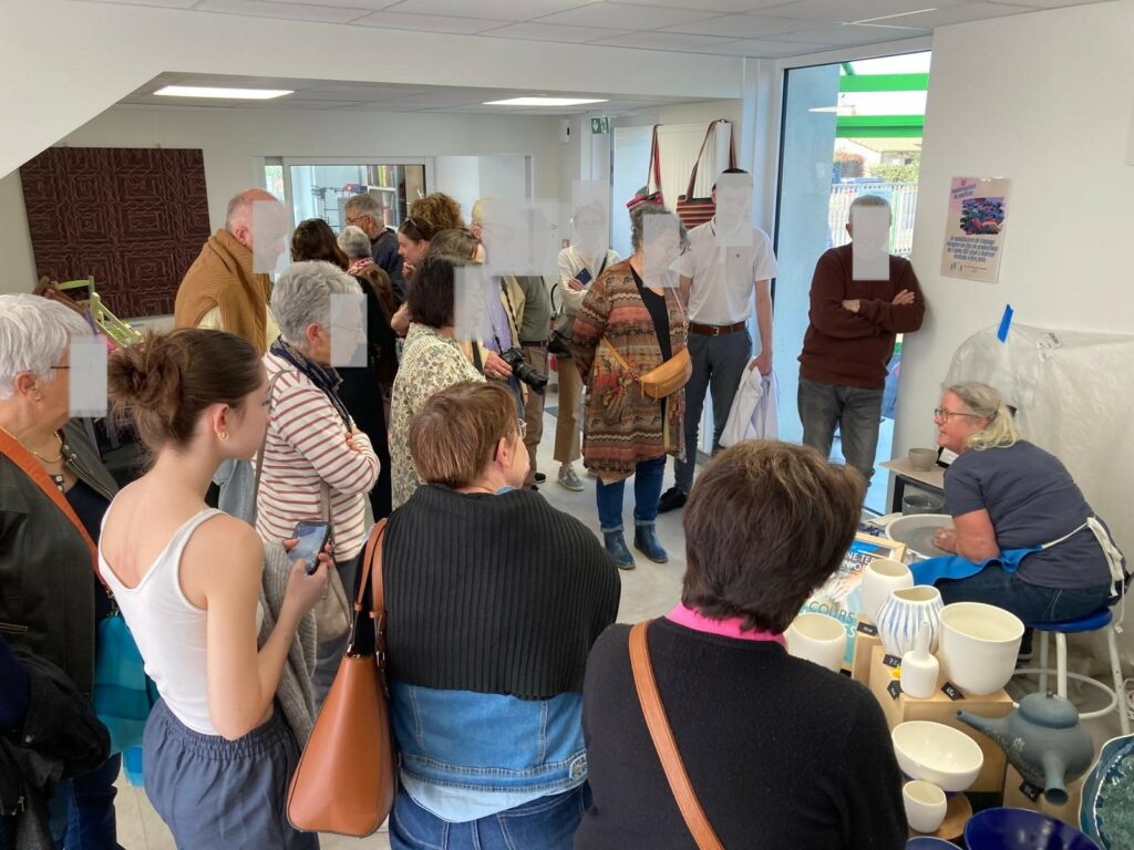 démonstration de céramique au week end des métiers d'arts 